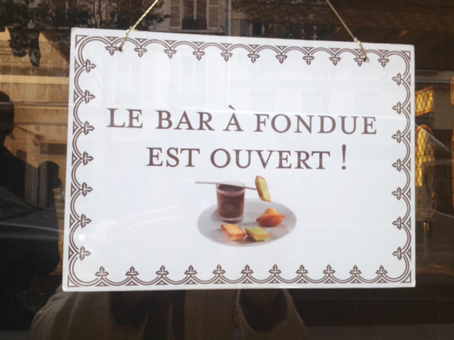 bar-a-fondue-au-chocolat-mazet-prasline