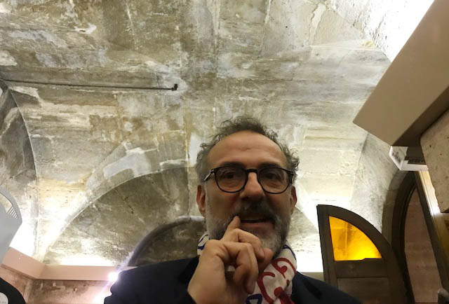 massimo-bottura-ouvre-refettorio-paris