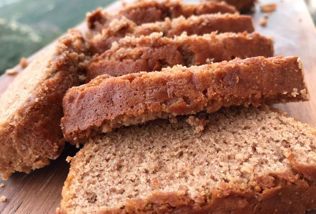 Gâteau de farine de châtaigne et de blé : Recette de Gâteau de farine de  châtaigne et de blé